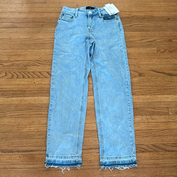 TT Studios Jeans - Picture 1 of 4